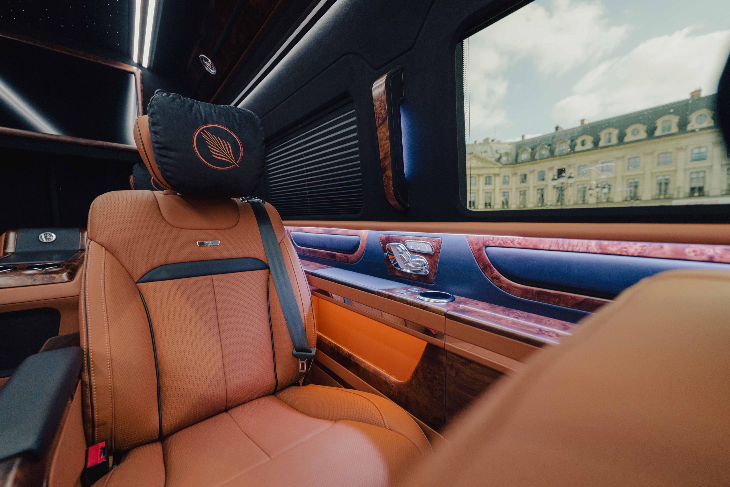 Sprinter Salon — 6