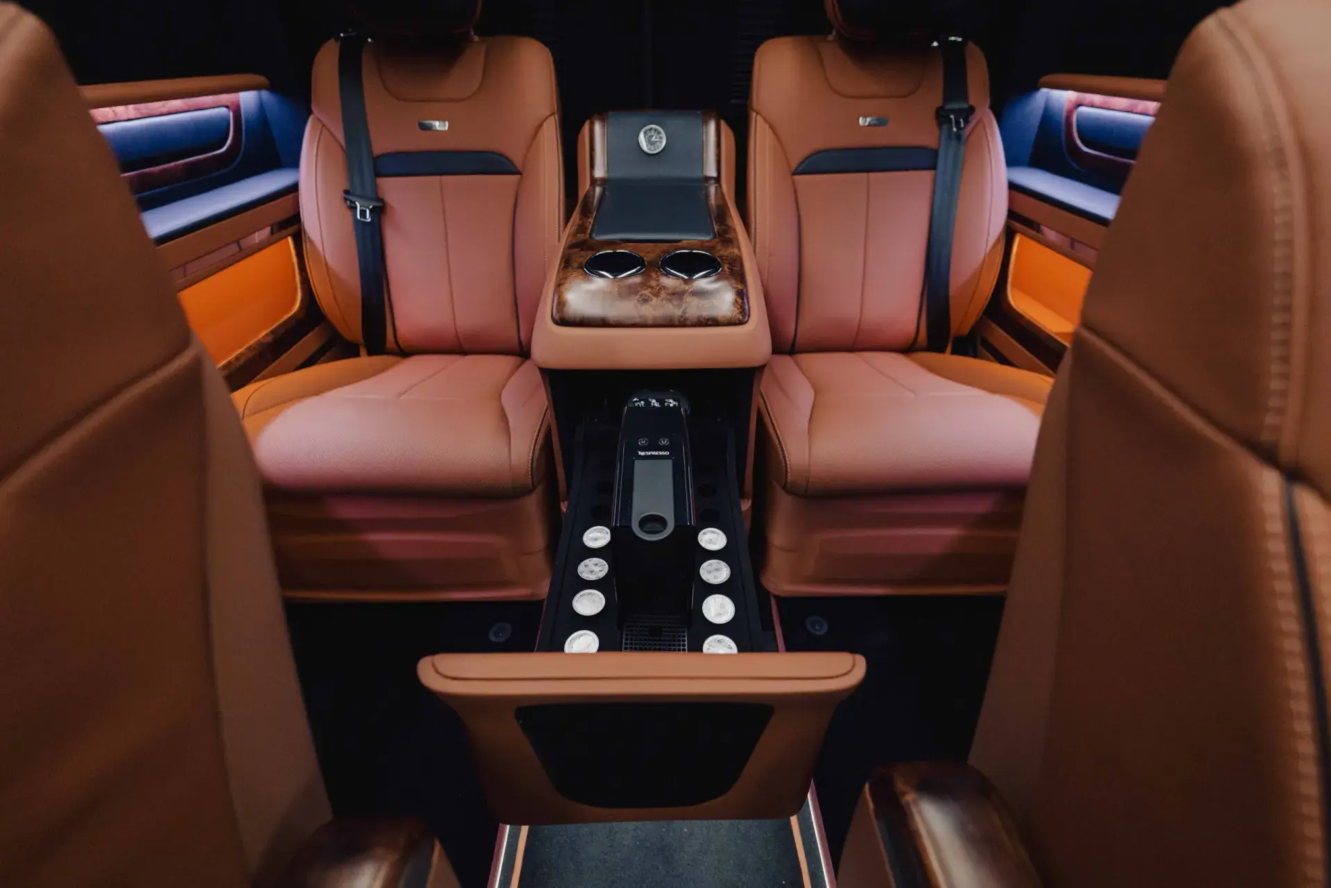 Mini Bus Salon — 6